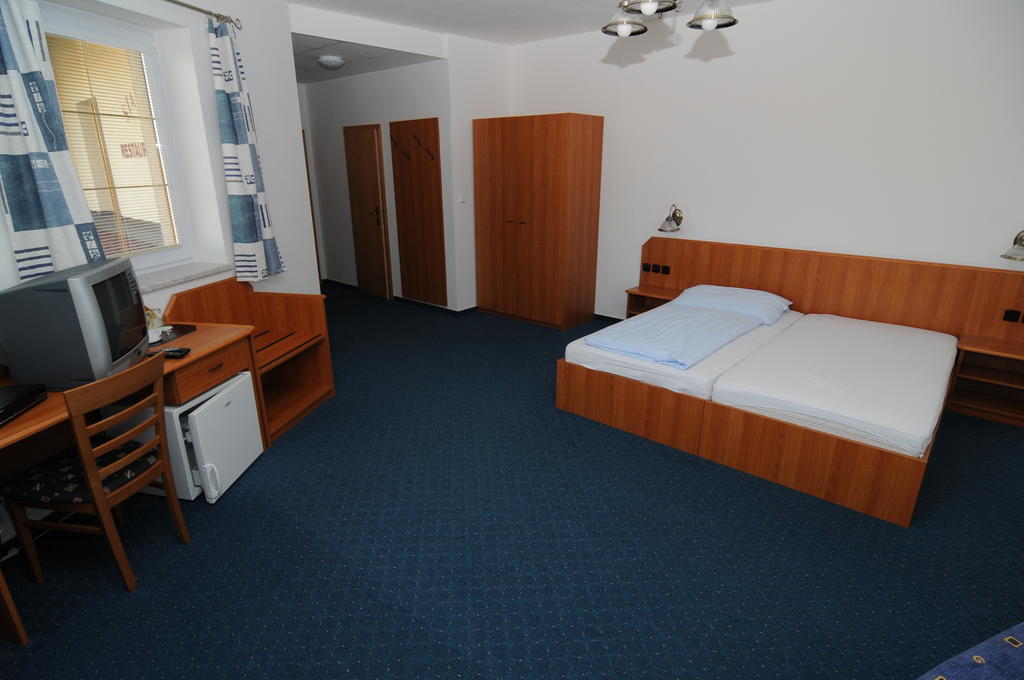 Penzion Stary Dvur Nové Dvory Quarto foto